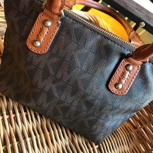 Small MK handbag 👜!